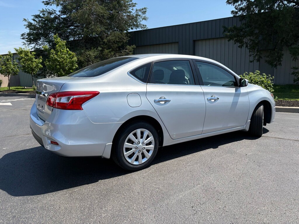 Used 2016 Nissan Sentra S Sedan