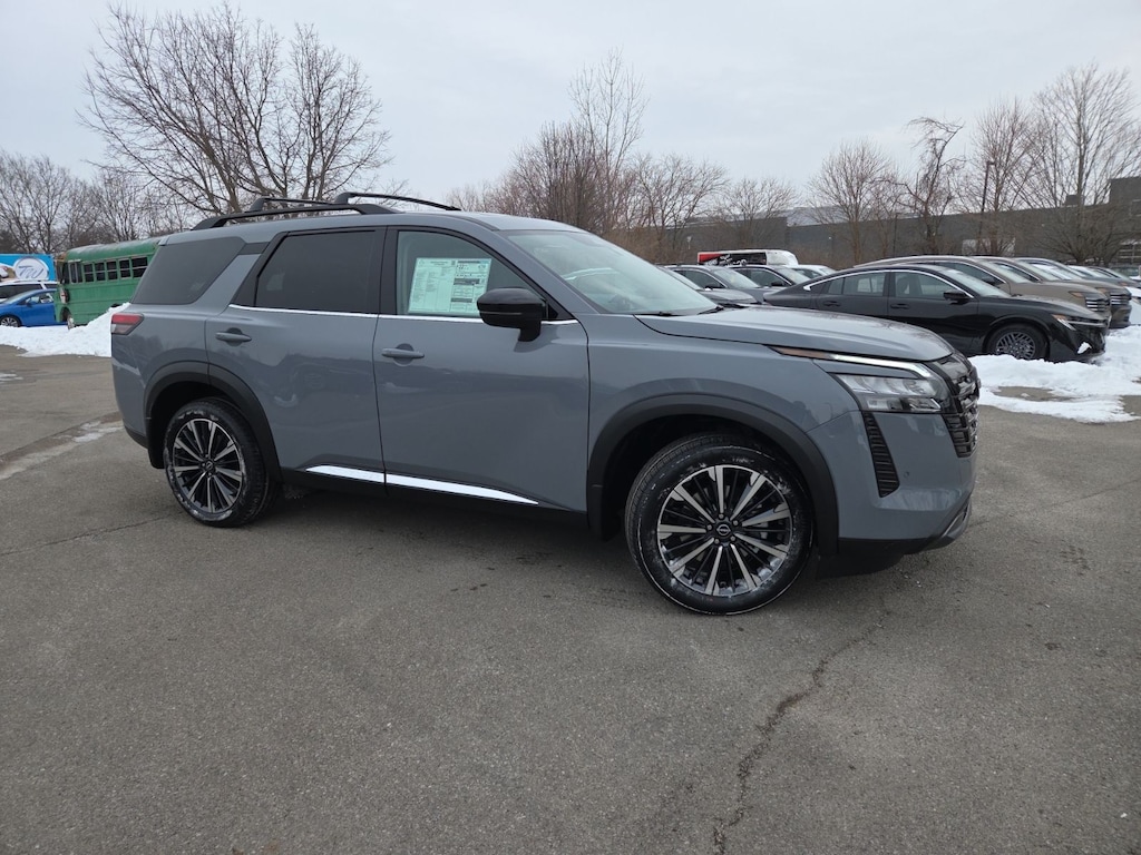 New 2026 Nissan Pathfinder Platinum SUV