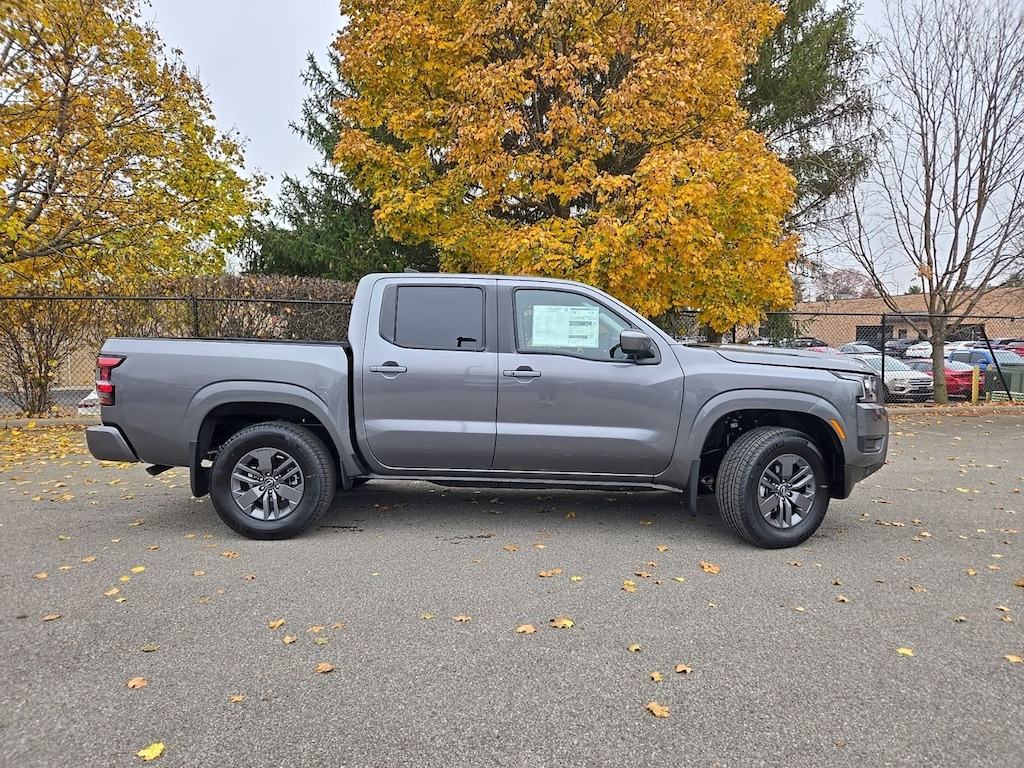 New 2026 Nissan Frontier SV Truck Crew Cab