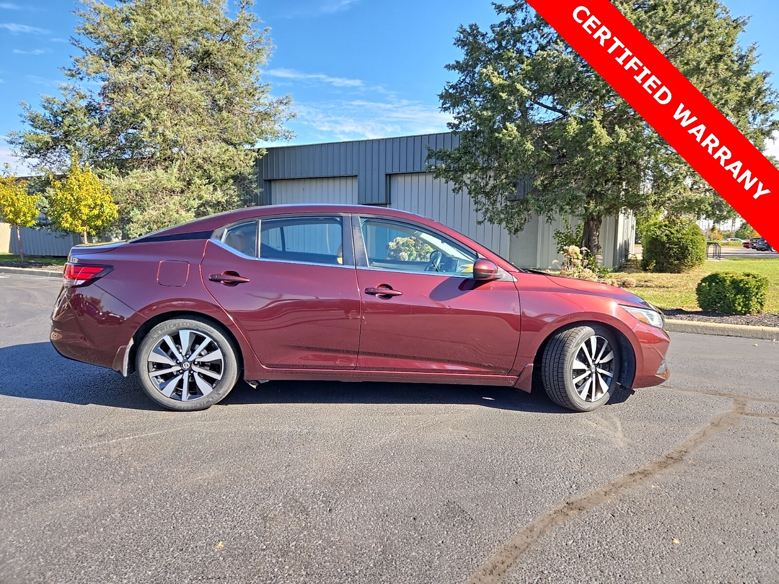 2022 Nissan Sentra SV photo 2