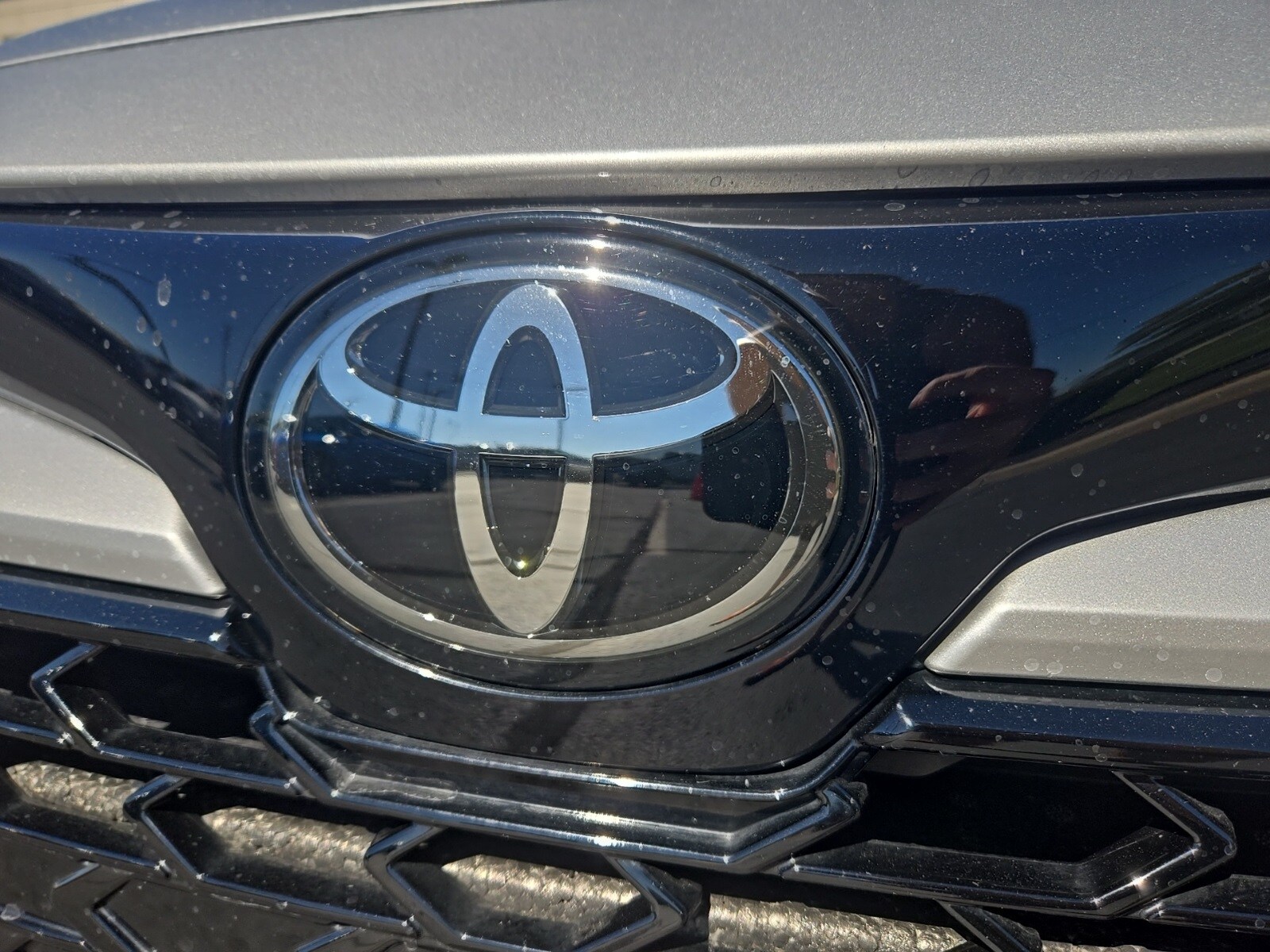 2024 Toyota Corolla XSE photo 4