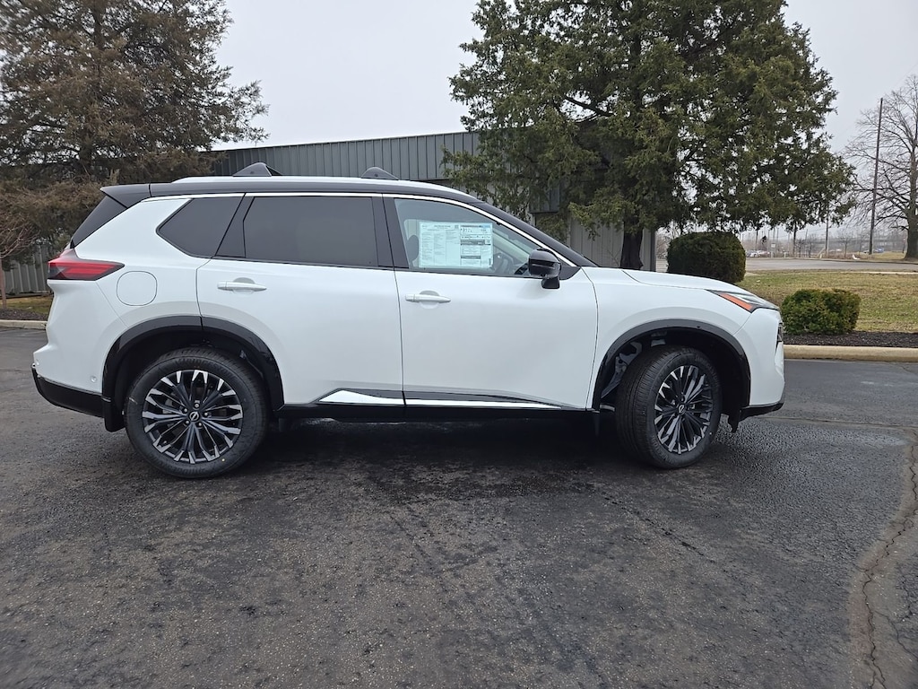 New 2026 Nissan Rogue Platinum SUV