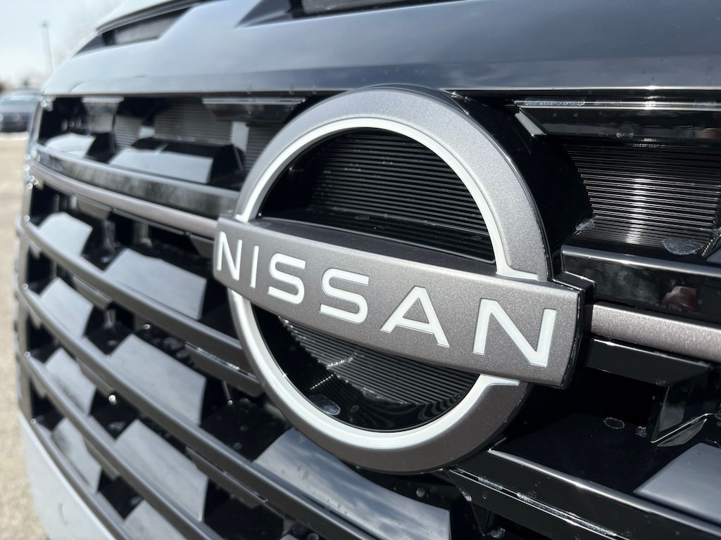 New 2026 Nissan Pathfinder Platinum SUV