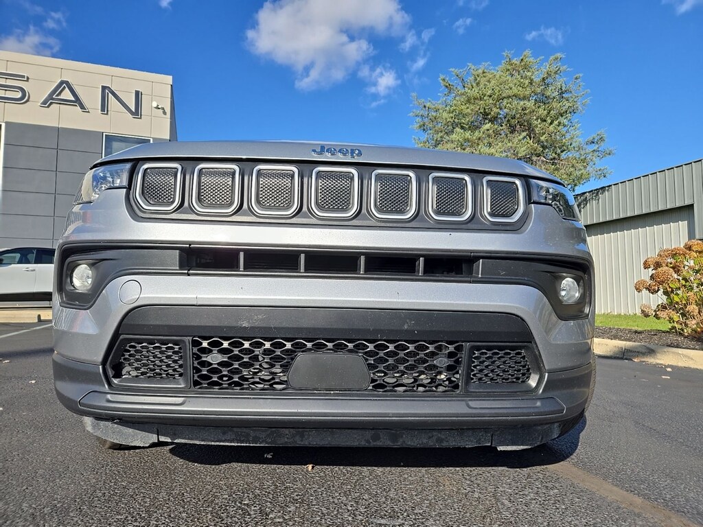 Used 2022 Jeep Compass Latitude SUV