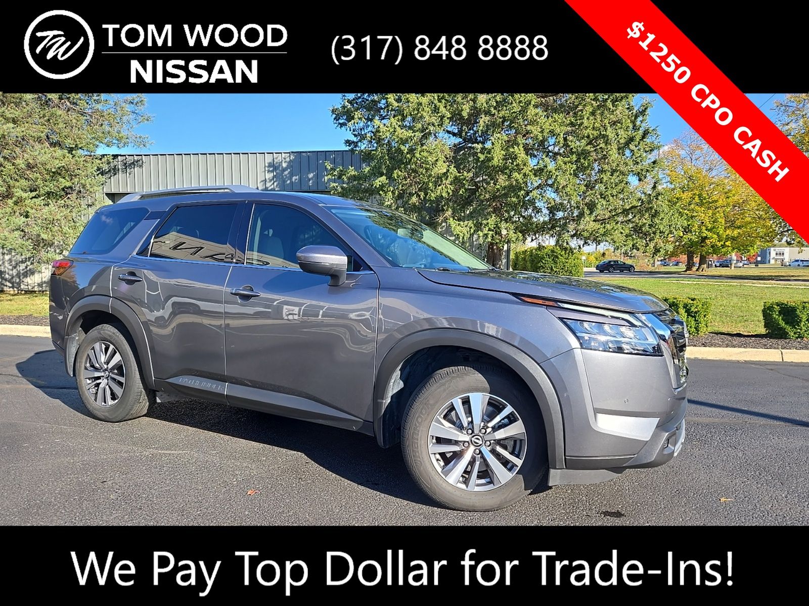 2022 Nissan Pathfinder SL