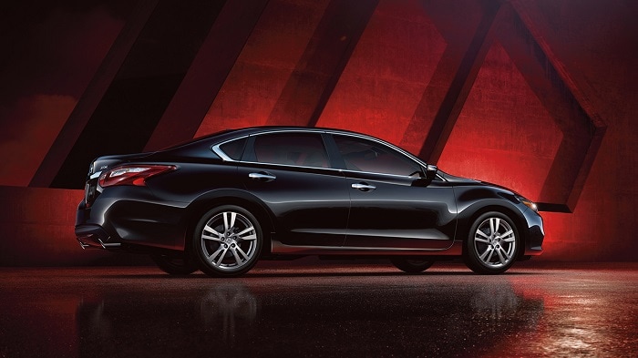 2017-Nissan-Altima-Super-Black.jpg
