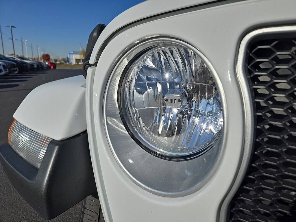 Used 2021 Jeep Wrangler Unlimited Sahara SUV