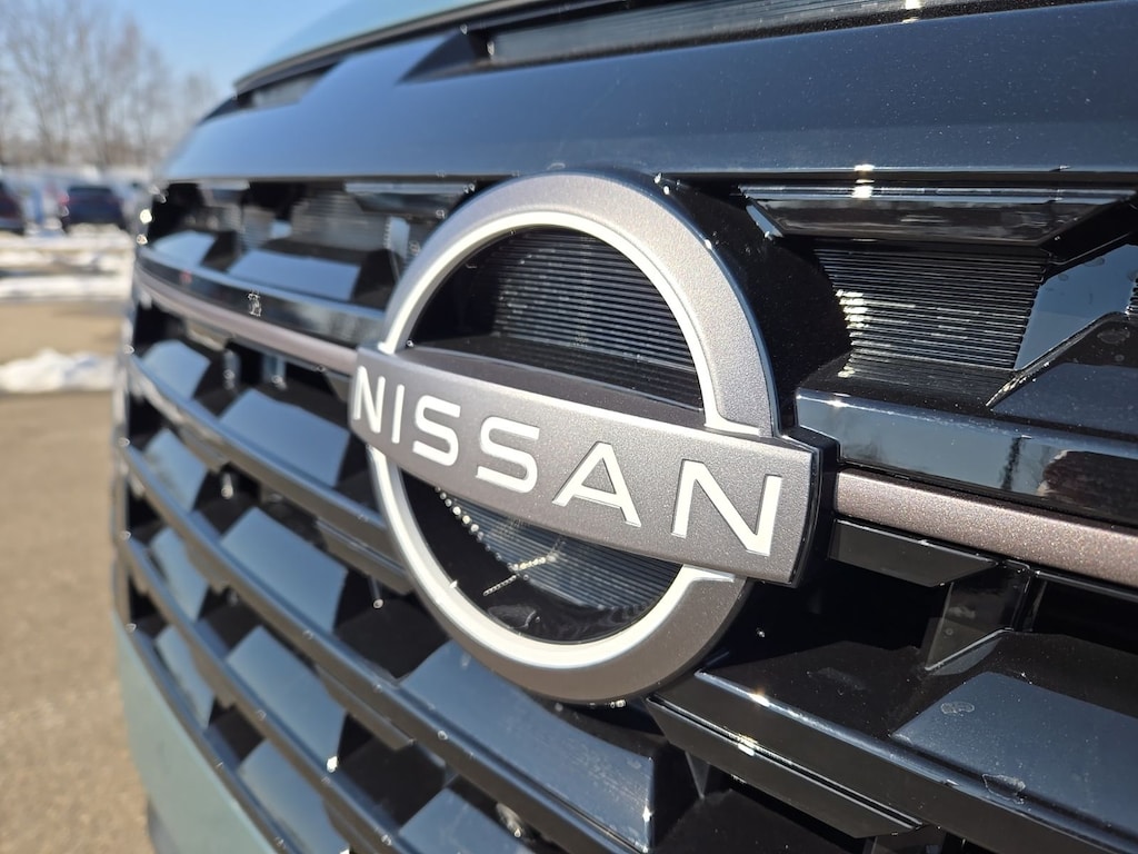 New 2026 Nissan Pathfinder Platinum SUV