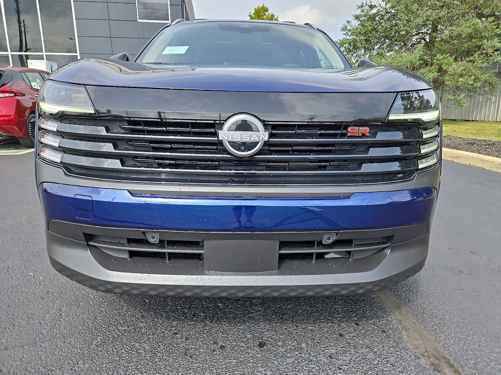 New 2026 Nissan Kicks SR SUV