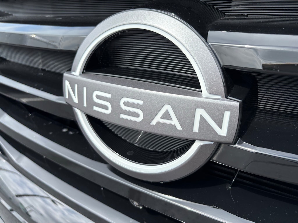 New 2025 Nissan Pathfinder Platinum SUV