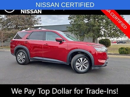 2023 Nissan Pathfinder SL SUV