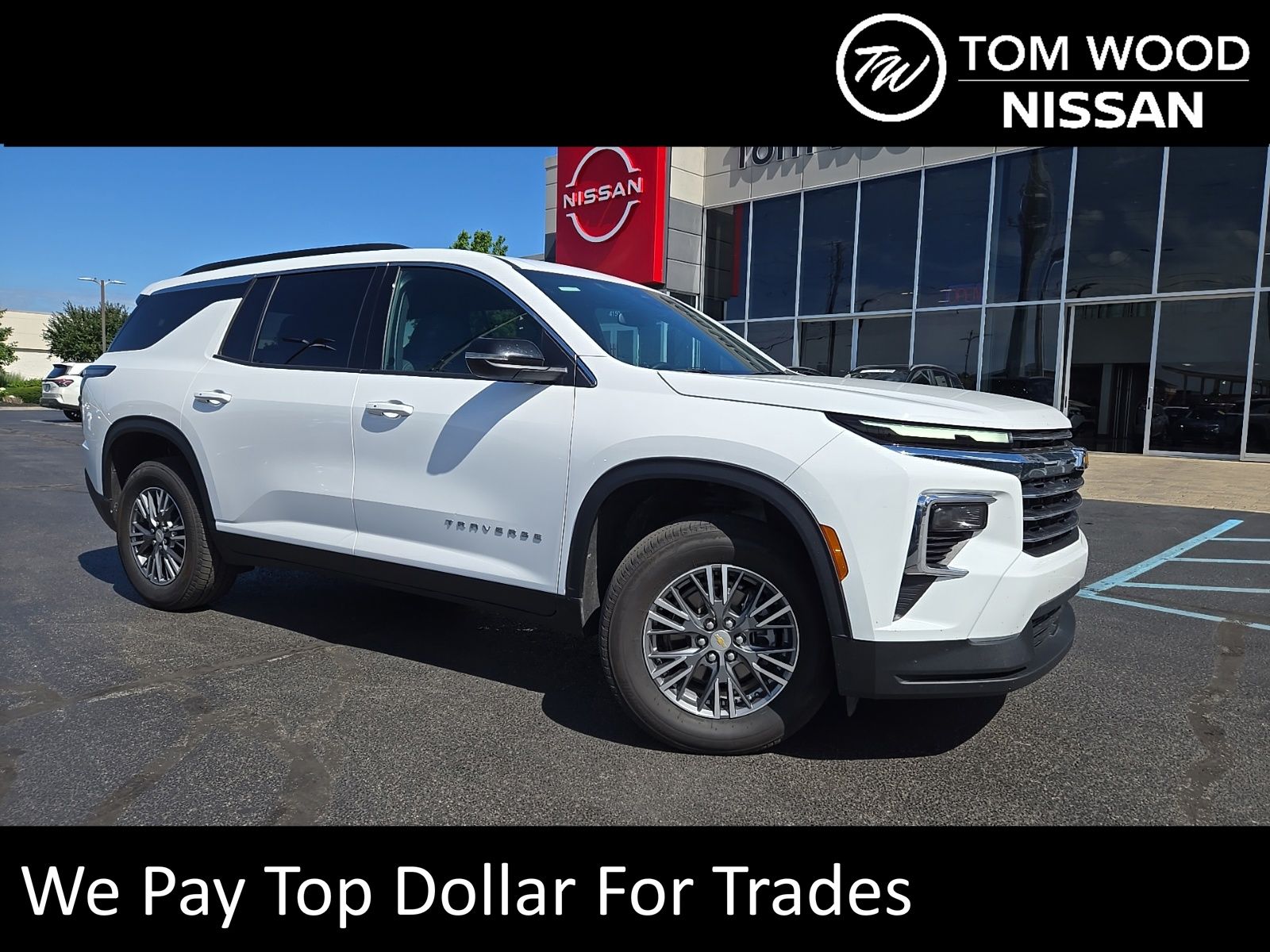 2025 Chevrolet Traverse LT