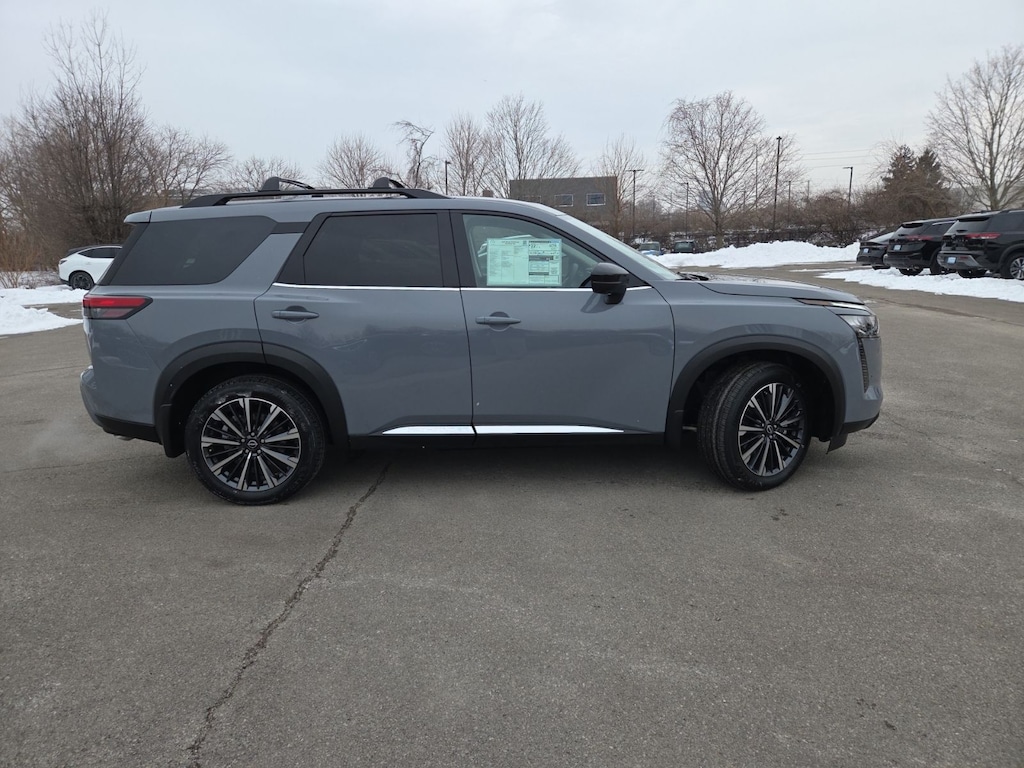 New 2026 Nissan Pathfinder Platinum SUV