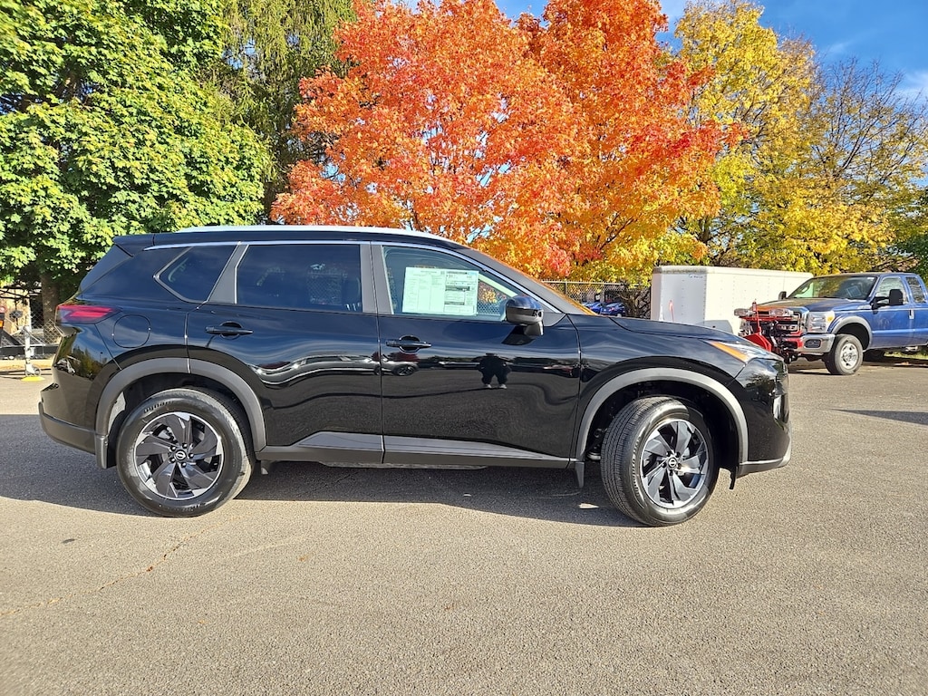 New 2026 Nissan Rogue SV SUV