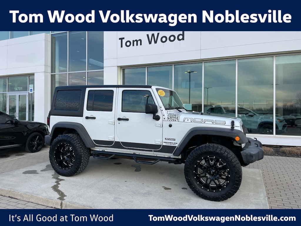 Used 2017 Jeep Wrangler JK Unlimited Sport SUV