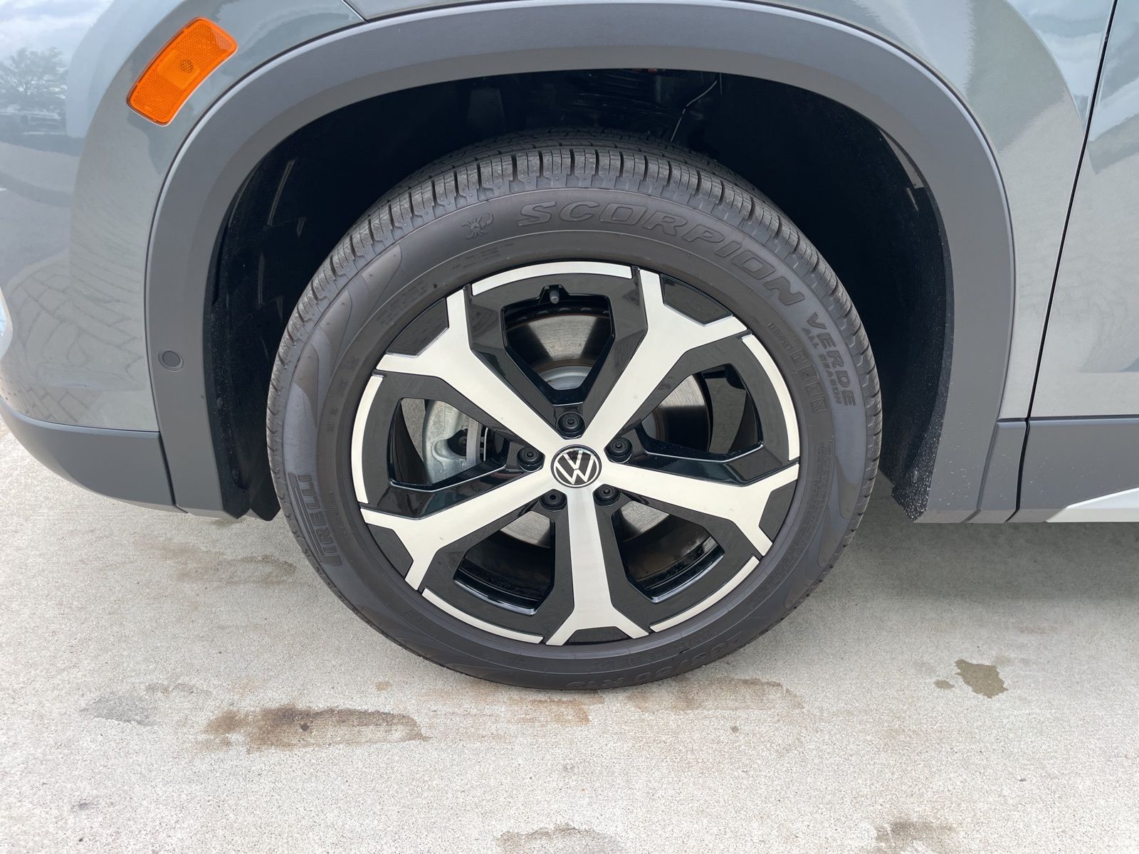 2026 Volkswagen Tiguan SE - Photo 7