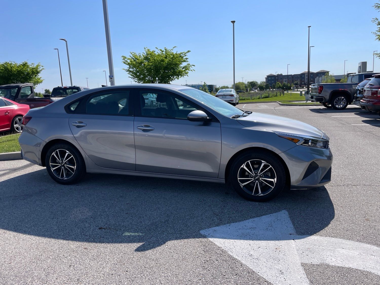 2023 Kia Forte LXS AT's photo