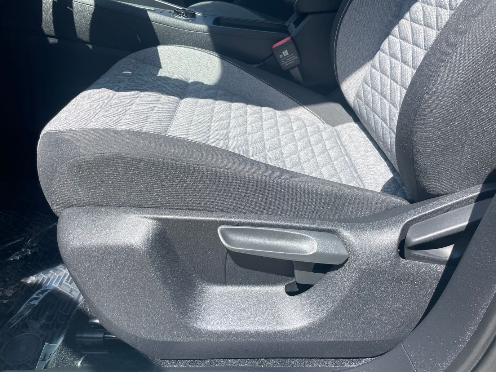 2026 Volkswagen Tiguan S - Photo 19