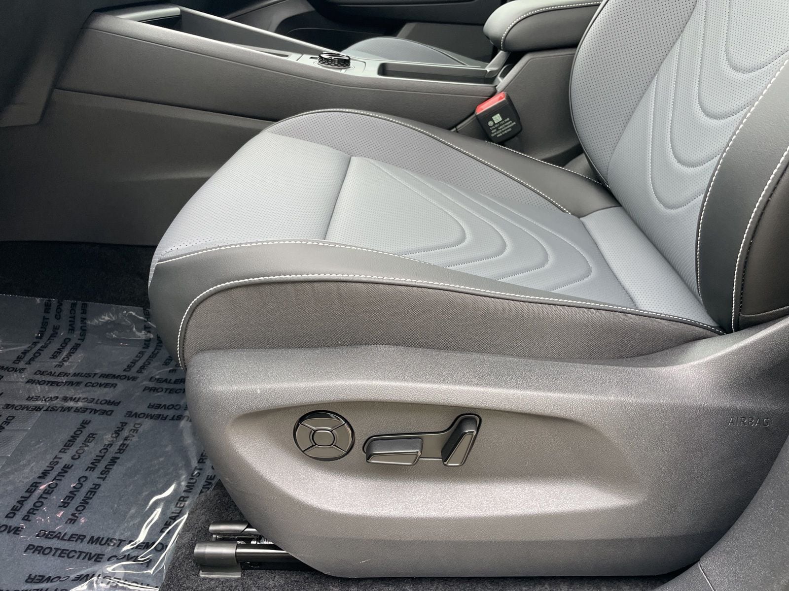 2026 Volkswagen Tiguan SE - Photo 20