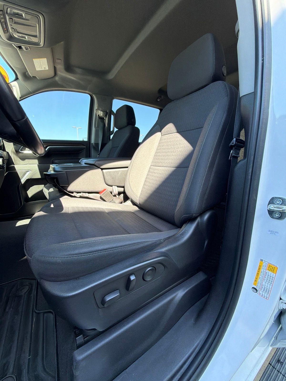 2022 Chevrolet Silverado 1500 RST - Photo 19