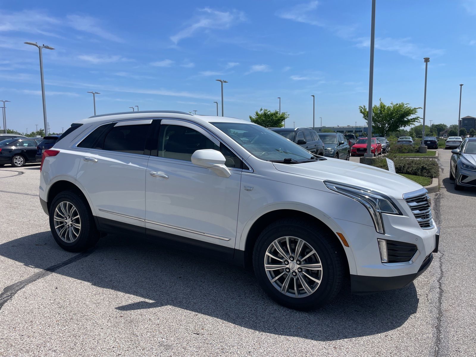 2017 Cadillac XT5 FWD Luxury's photo