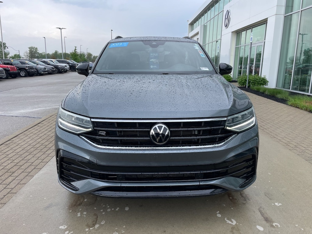 Used 2023 Volkswagen Tiguan 2.0T SE R-Line Black SUV
