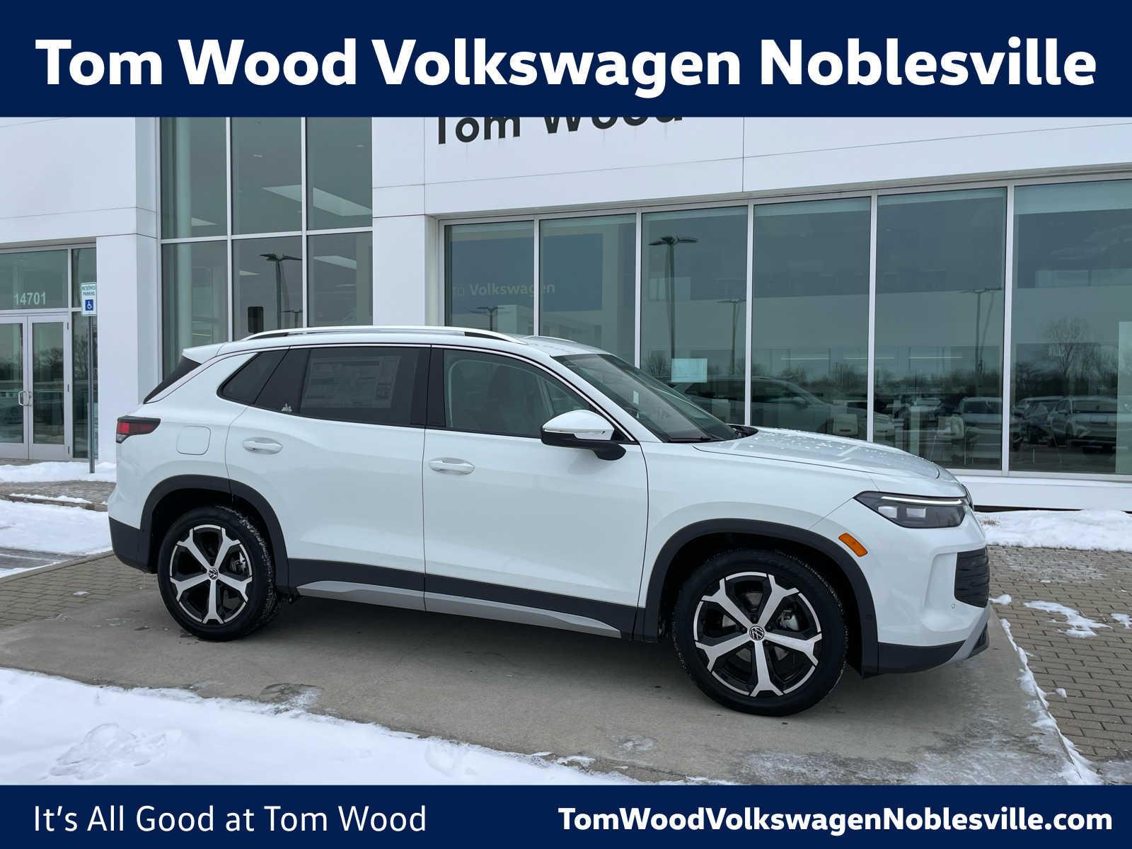 2026 Volkswagen Tiguan SE's photo