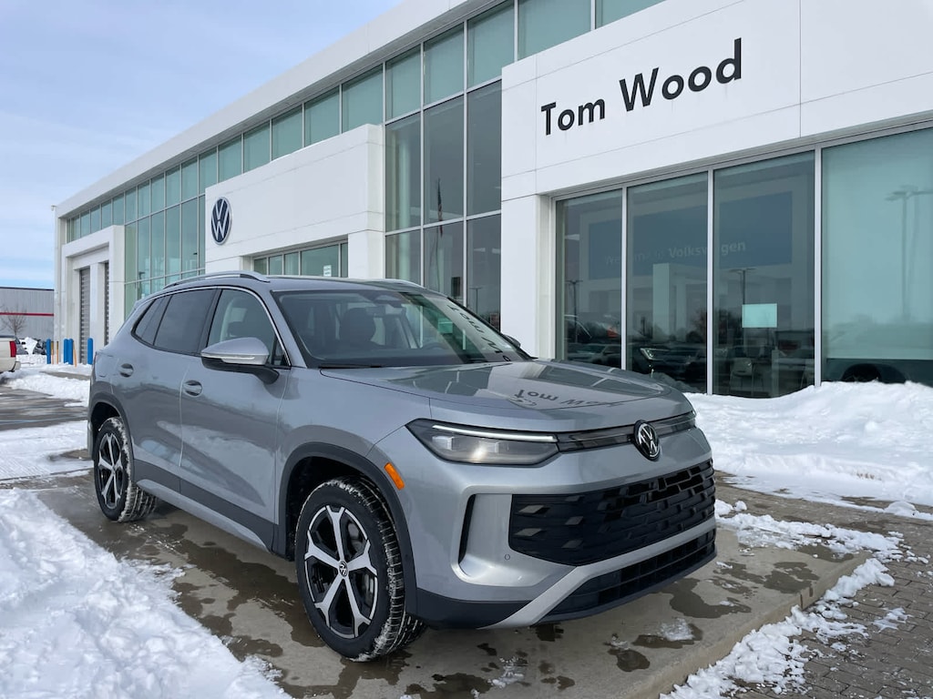 New 2026 Volkswagen Tiguan SE 2.0T 4MOTION