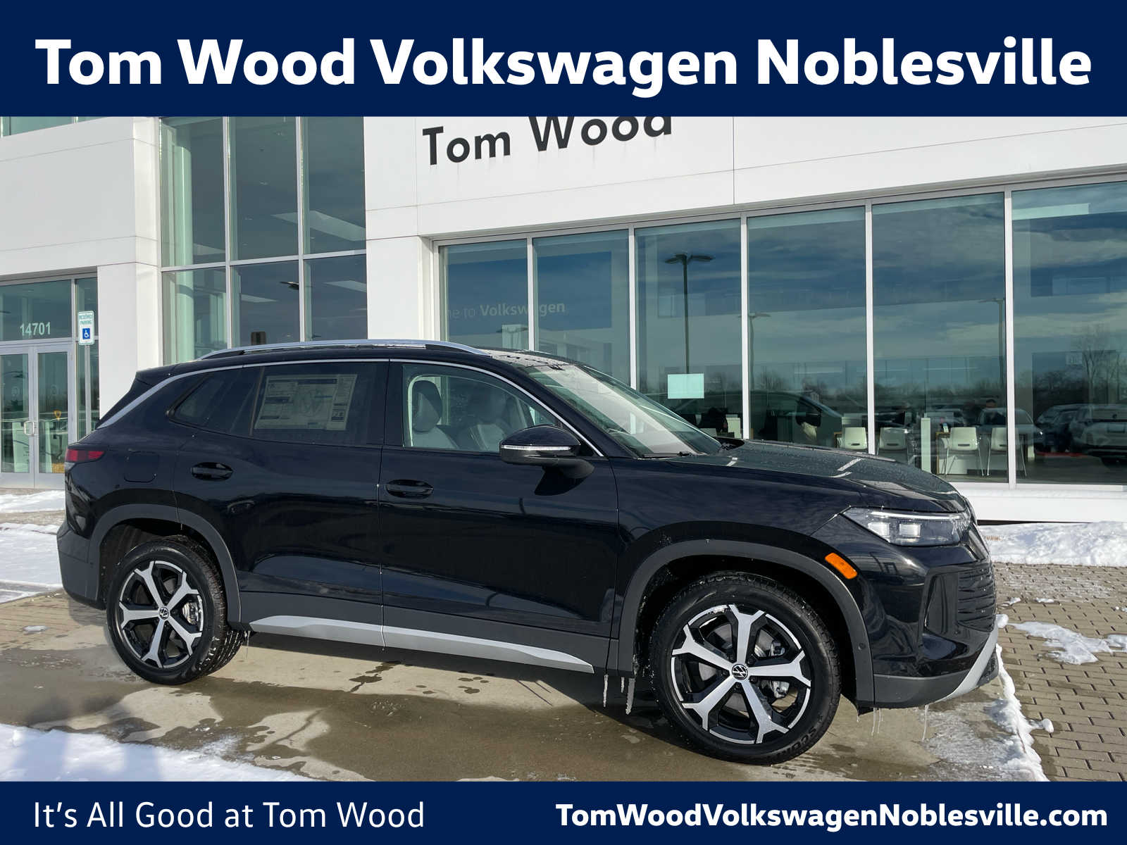 2026 Volkswagen Tiguan SE's photo