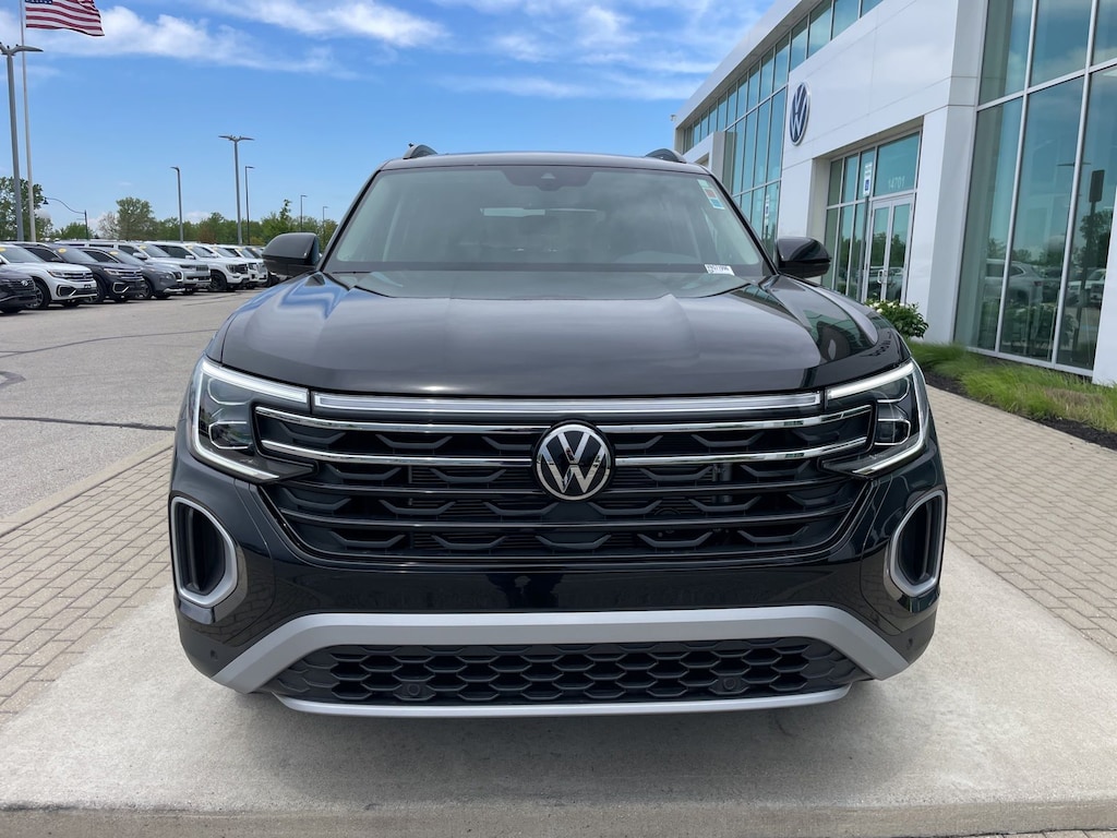 New 2026 Volkswagen Atlas 2.0T Peak Edition SUV