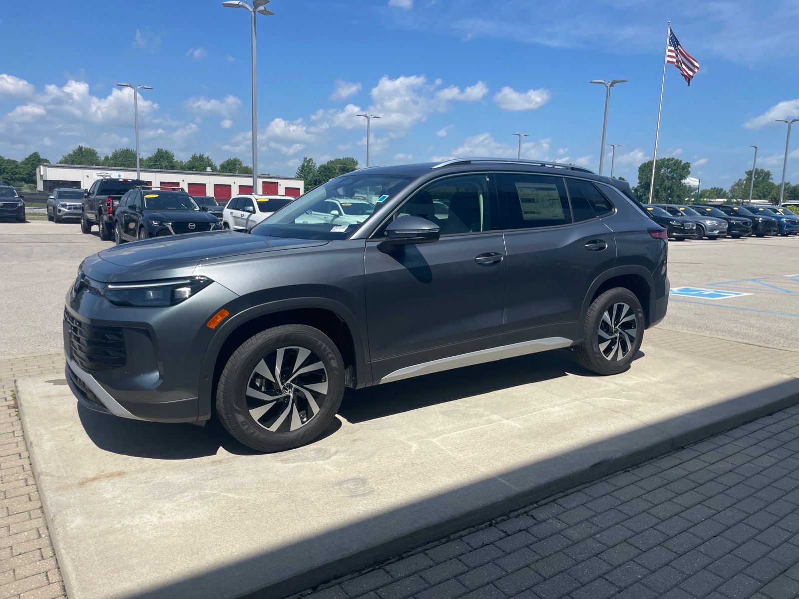 2026 Volkswagen Tiguan S - Photo 6
