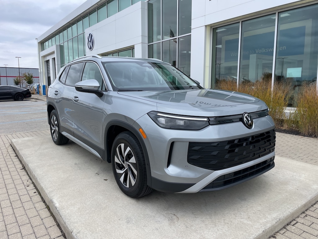 New 2026 Volkswagen Tiguan 2.0T S SUV