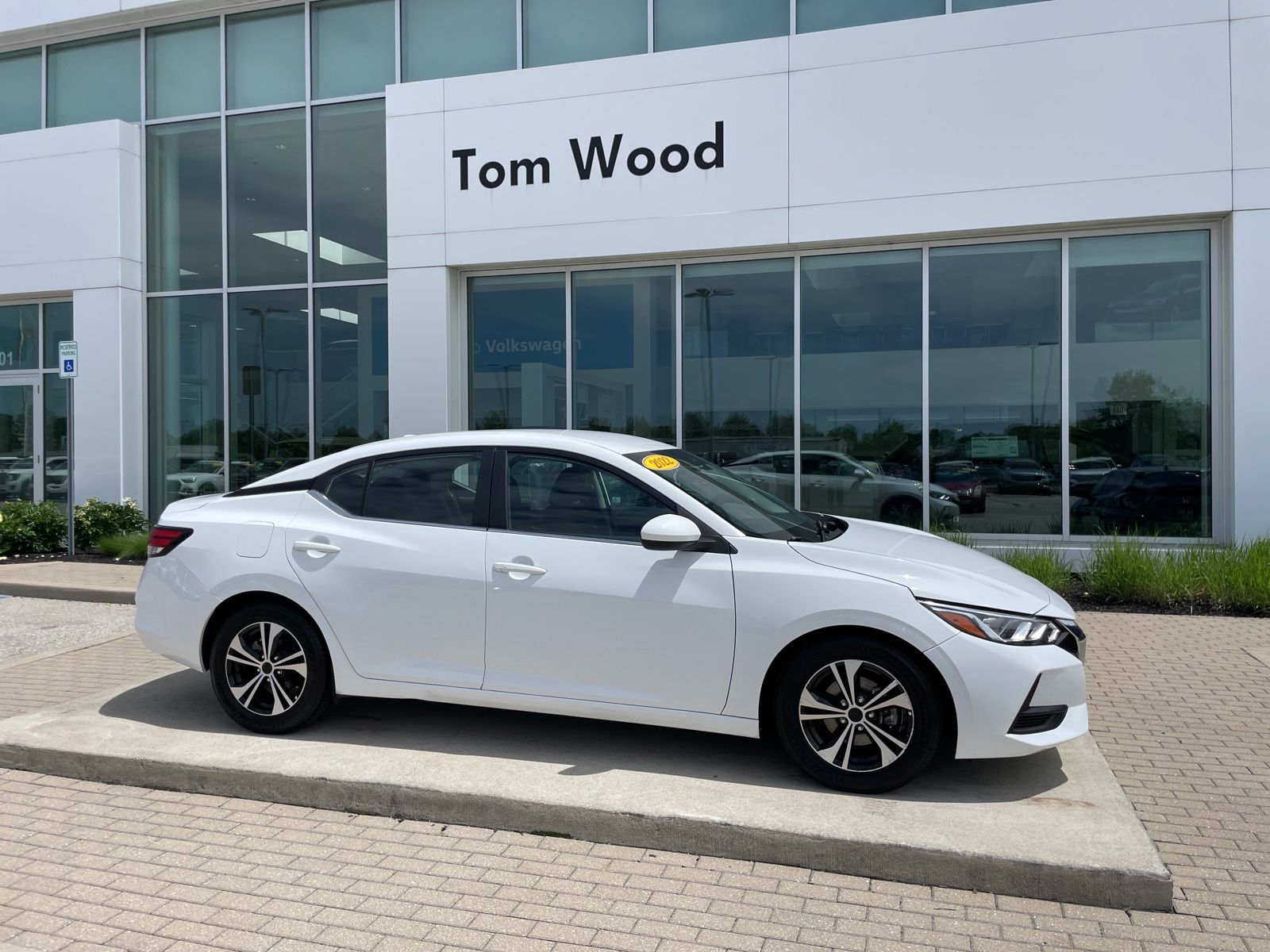 2022 Nissan Sentra SV CVT's photo