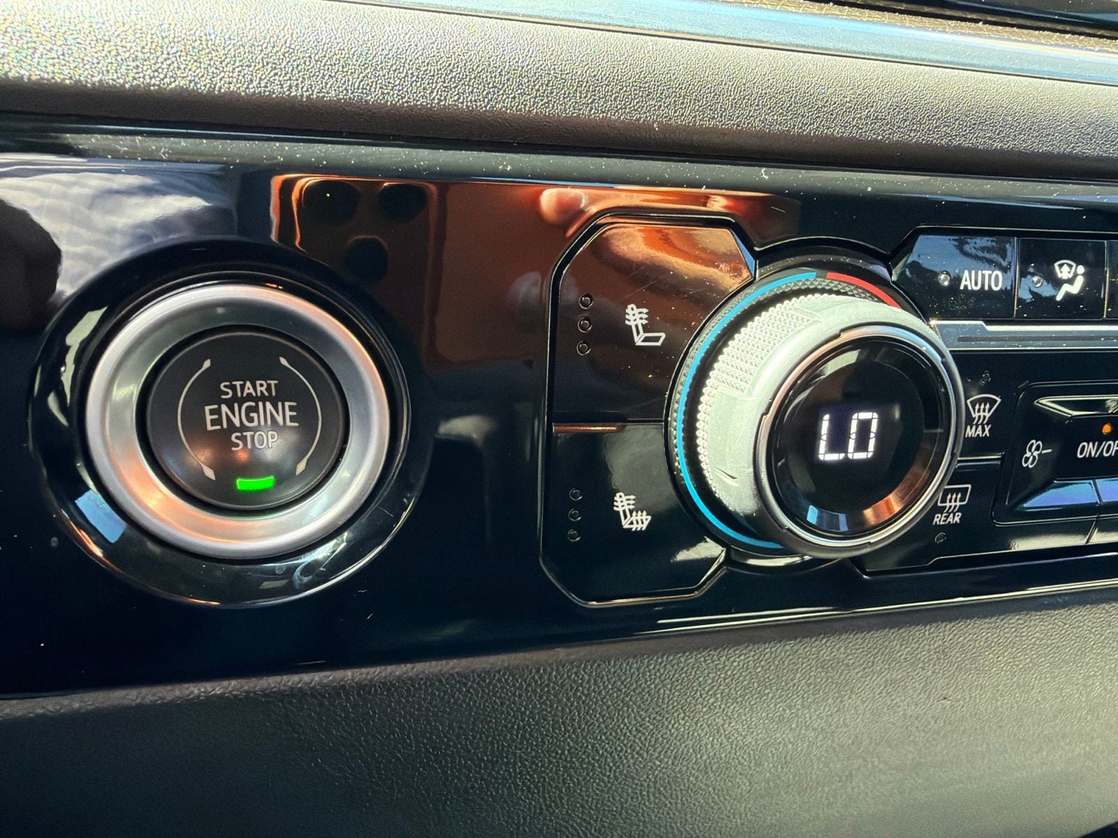 2022 Chevrolet Silverado 1500 RST - Photo 31