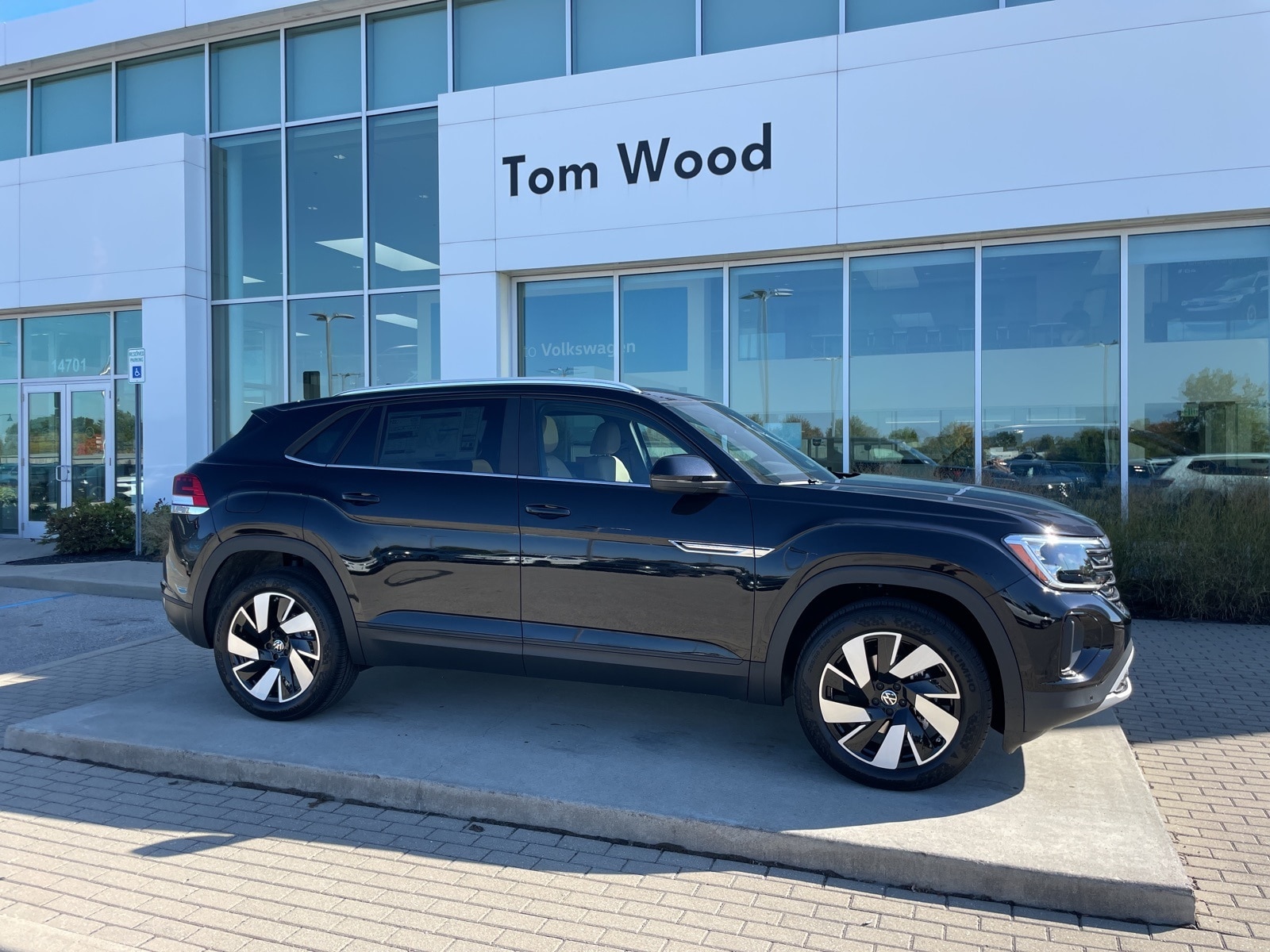 New Volkswagen Atlas Cross Sport For Sale In Indianapolis, IN