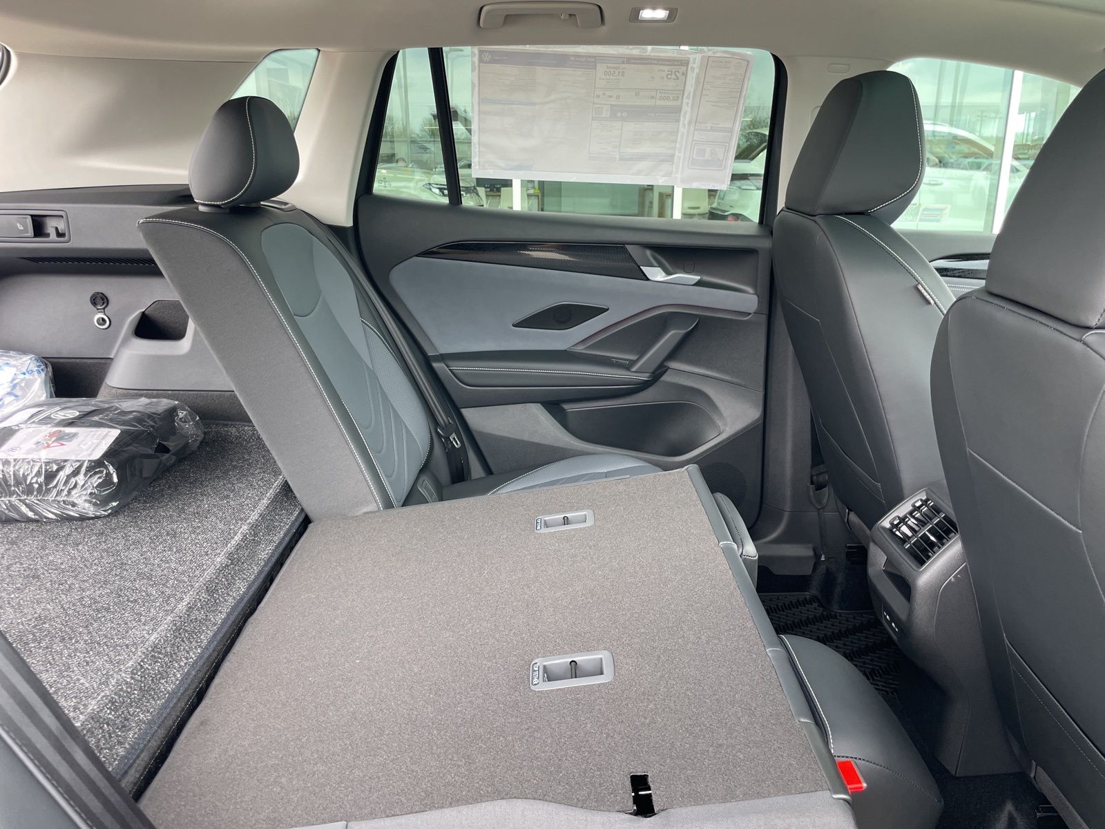 2026 Volkswagen Tiguan SE - Photo 55