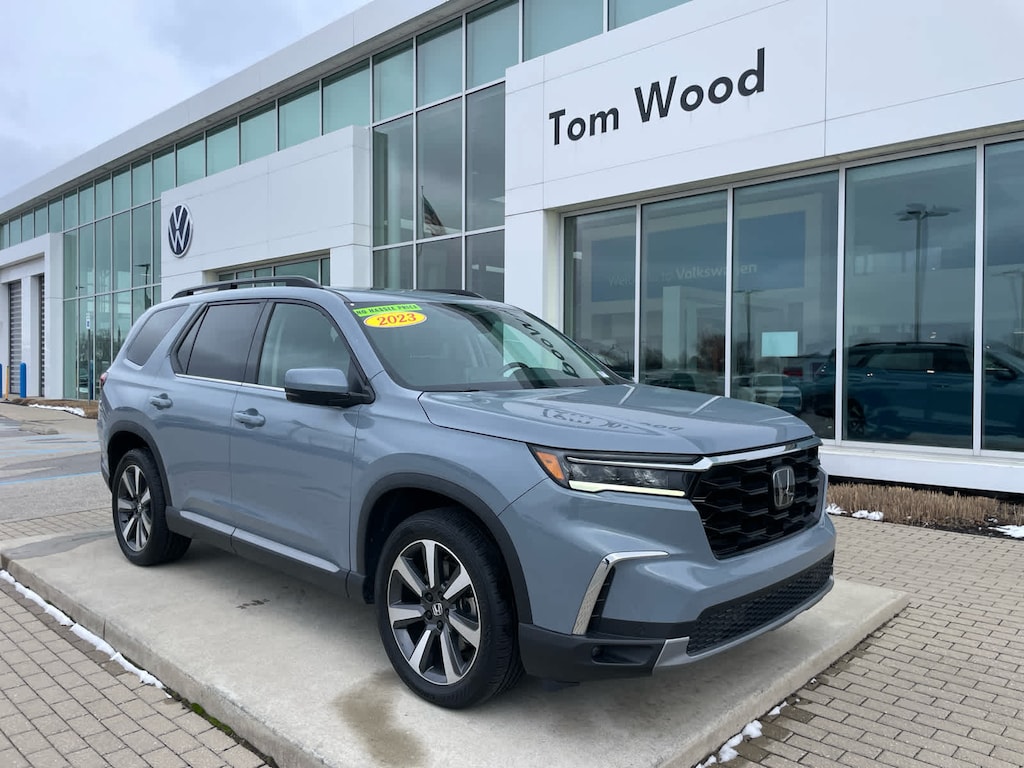 Used 2023 Honda Pilot Touring SUV