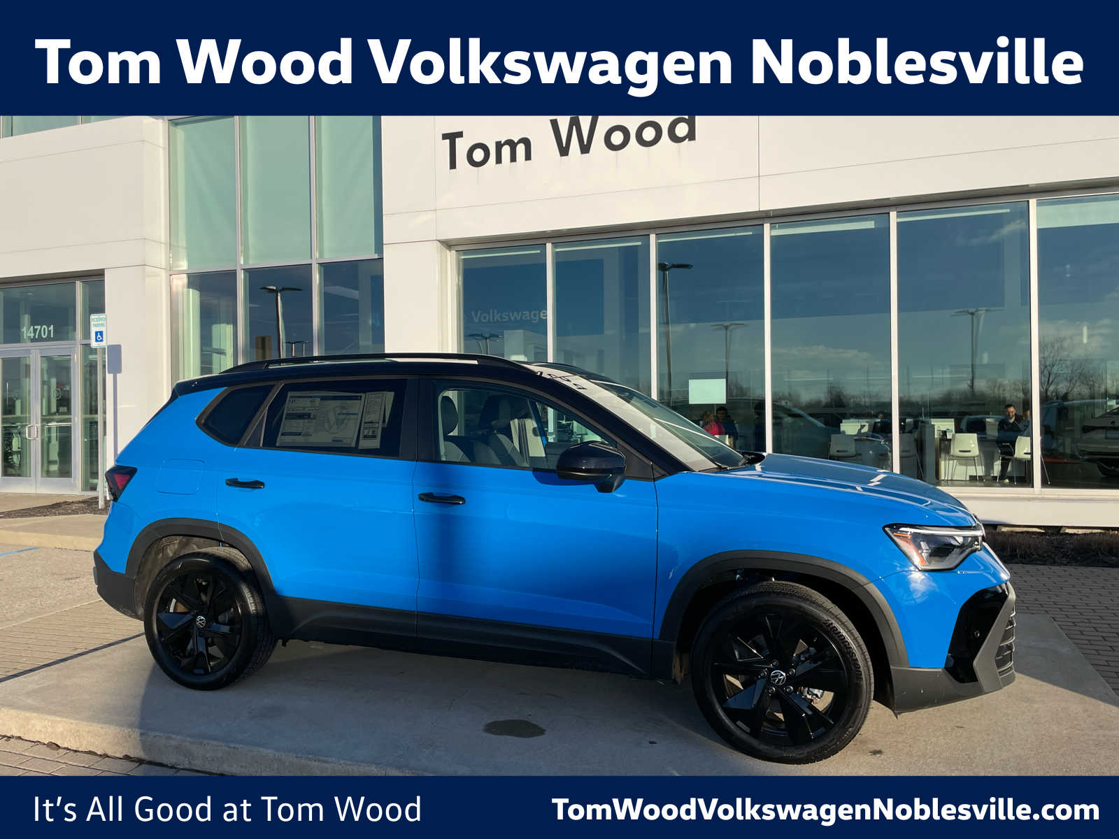 2026 Volkswagen Taos SE Black's photo