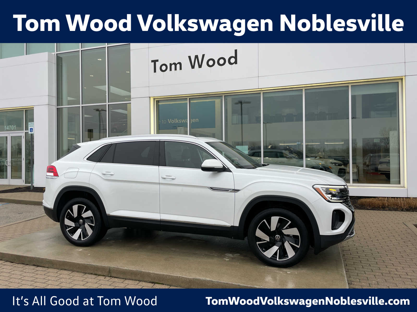 2026 Volkswagen Atlas Cross Sport SEL's photo