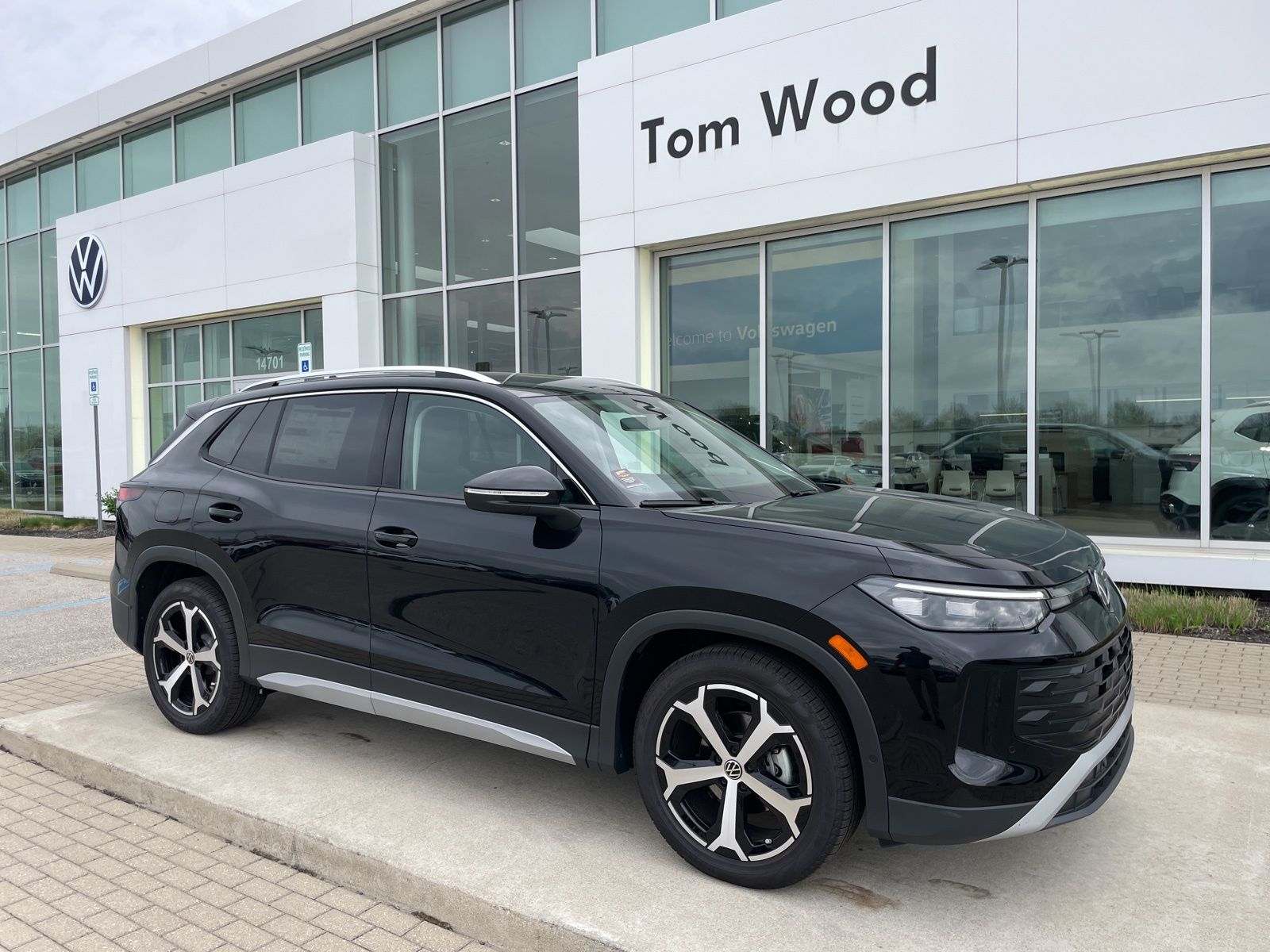 2026 Volkswagen Tiguan SE - Photo 50