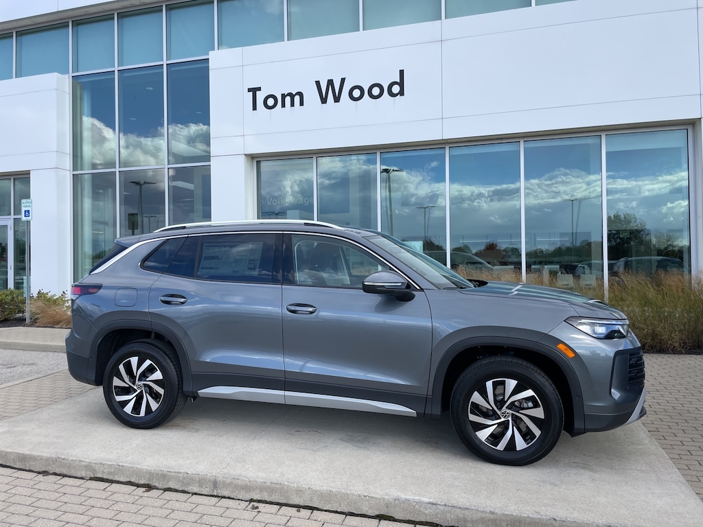 New 2026 Volkswagen Tiguan S 2.0T 4MOTION