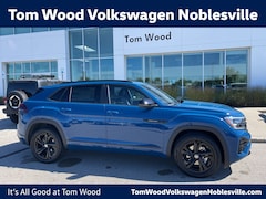 2026 Volkswagen Atlas Cross Sport 2.0T SEL R-Line Black SUV