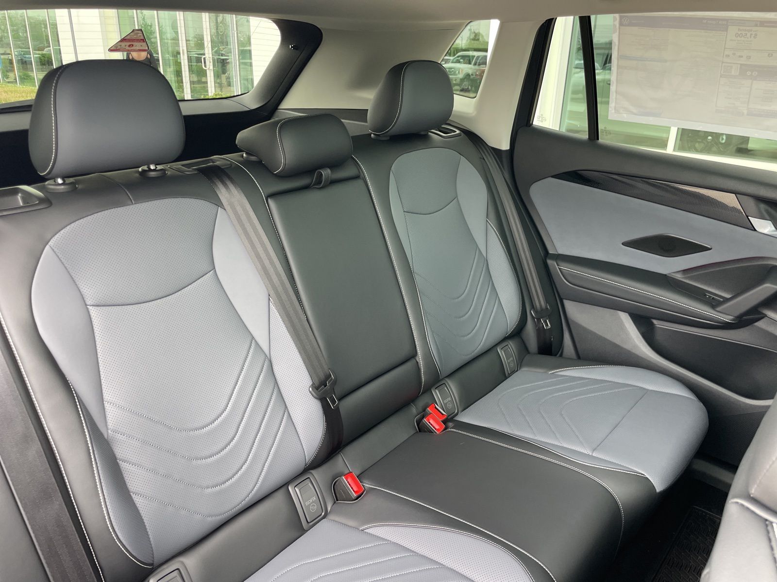 2026 Volkswagen Tiguan SE - Photo 58