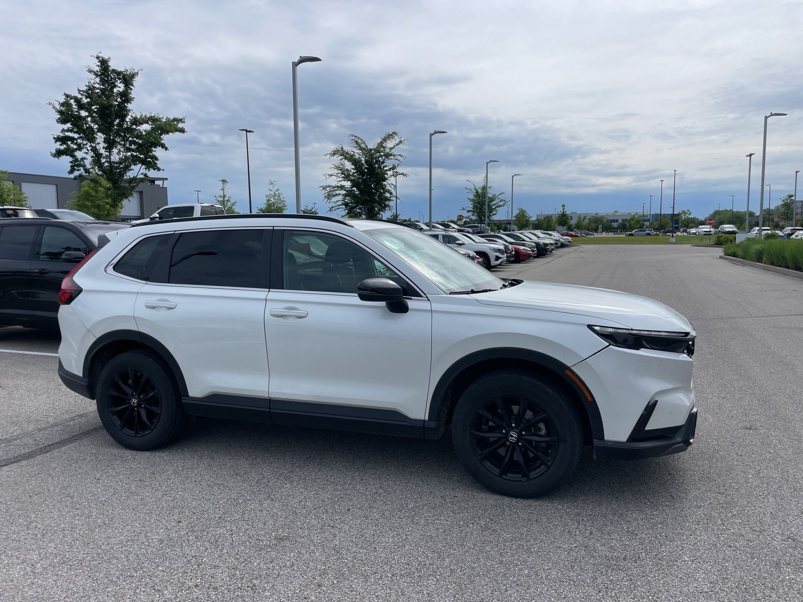 2024 Honda CR-V Hybrid Sport AWD's photo