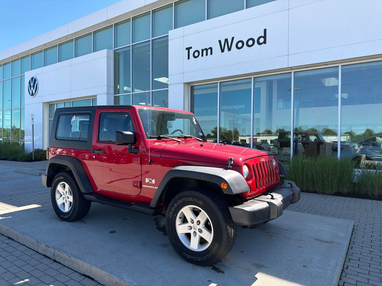Used 2007 Jeep Wrangler X with VIN 1J4FA24187L180014 for sale in Noblesville, IN