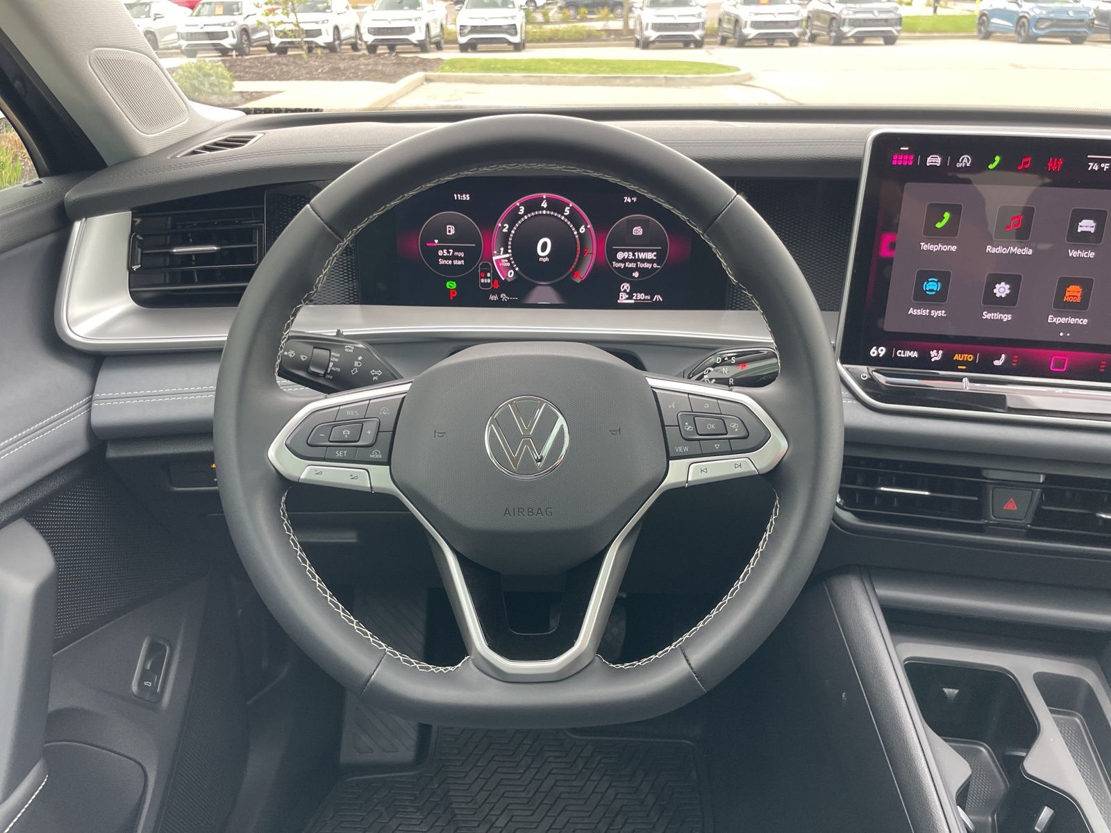 2026 Volkswagen Tiguan SE - Photo 28