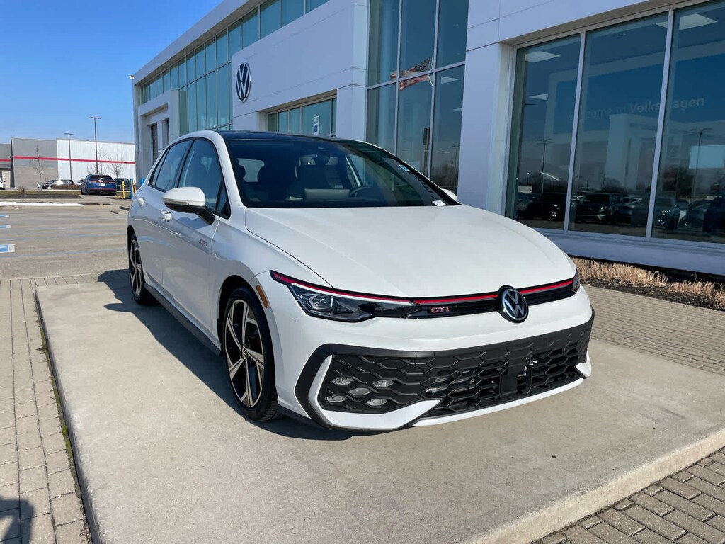 New 2025 Volkswagen Golf GTI SE 2.0T DSG