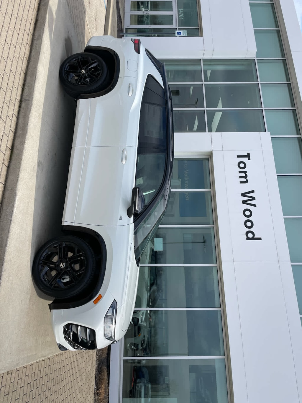 New 2026 Volkswagen Tiguan SE R-Line Black 2.0T 4MOTION