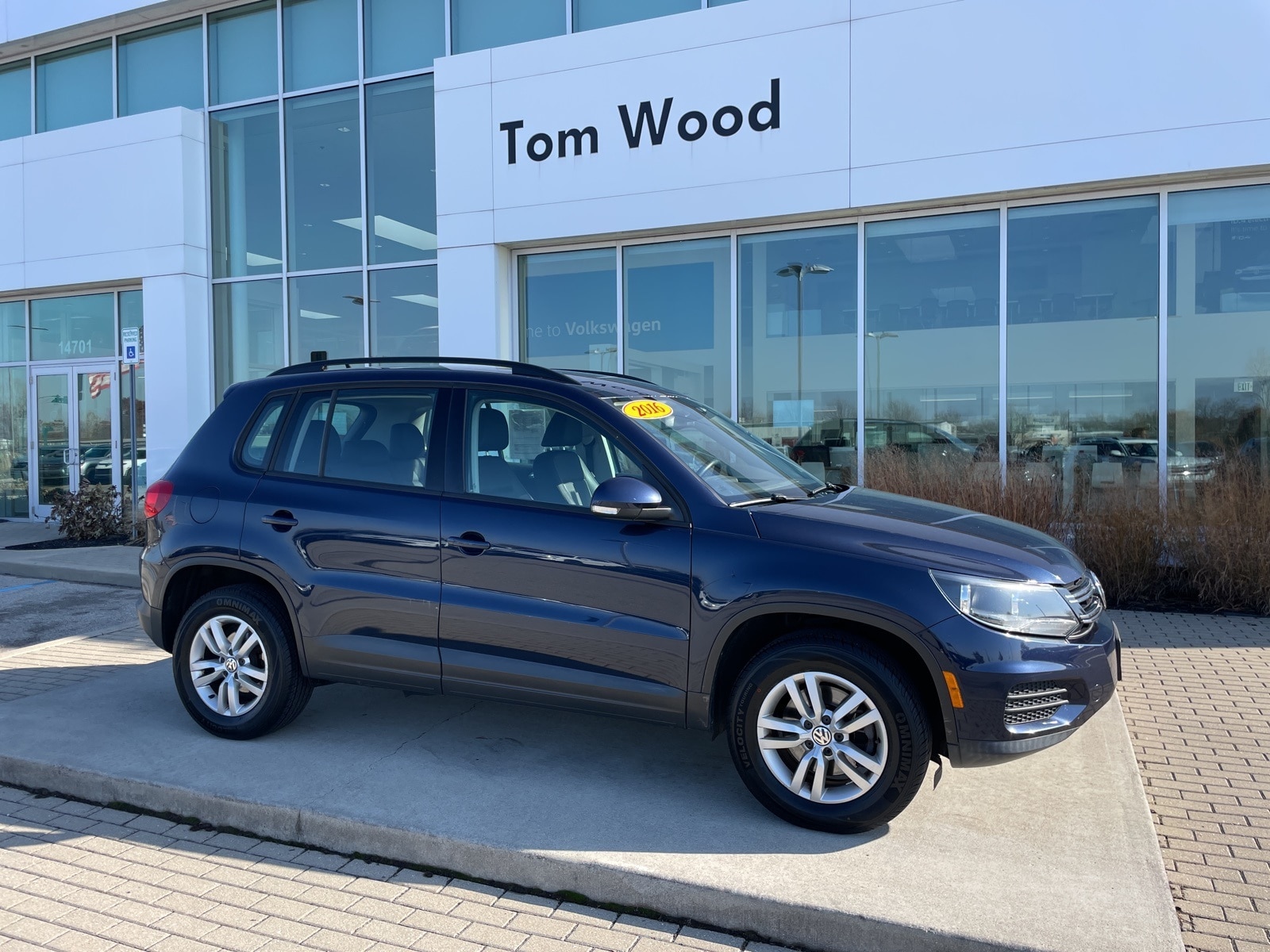 Used 2016 Volkswagen Tiguan S with VIN WVGBV7AX2GW565285 for sale in Noblesville, IN