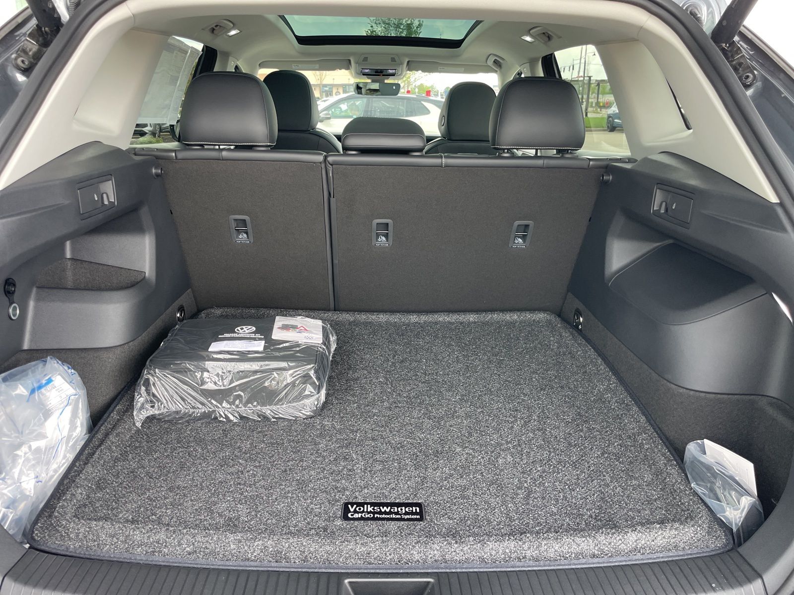 2026 Volkswagen Tiguan SE - Photo 49